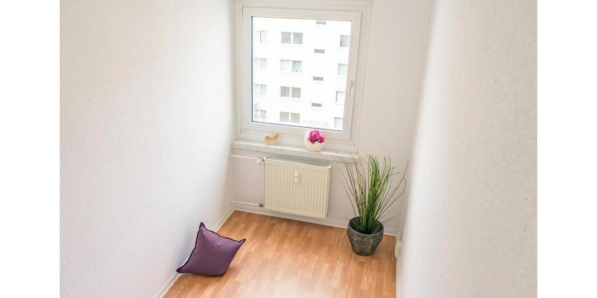 Erdgeschoßwohnung Chemnitz Helbersdorf - 3 Zimmer, 57 m&sup2;, 361&euro; | Angebot:26701492