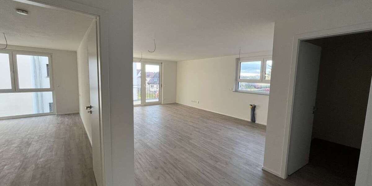 Etagenwohnung Bad Friedrichshall - 3 Zimmer, 75 m&sup2;, 1.130&euro; | Angebot:24417237