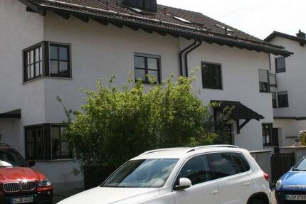 Haus München Allach-Untermenzing - 5 Zimmer, 157 m&sup2;, 2.750&euro; | Angebot:26154540