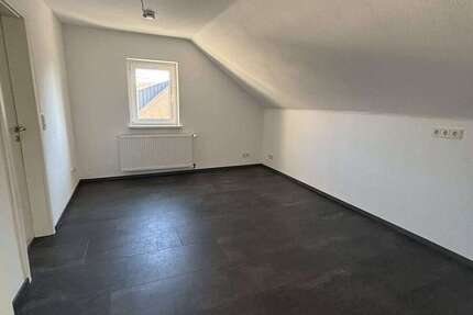 Wohnung Saarbrücken Dudweiler - 2 Zimmer, 37 m&sup2;, 340&euro; | Angebot:26130848