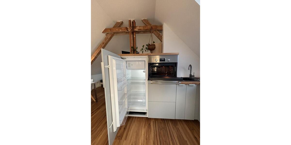 Dachgeschoßwohnung Berlin Treptow-Köpenick - 1 Zimmer, 37 m&sup2;, 950&euro; | Angebot:26236277