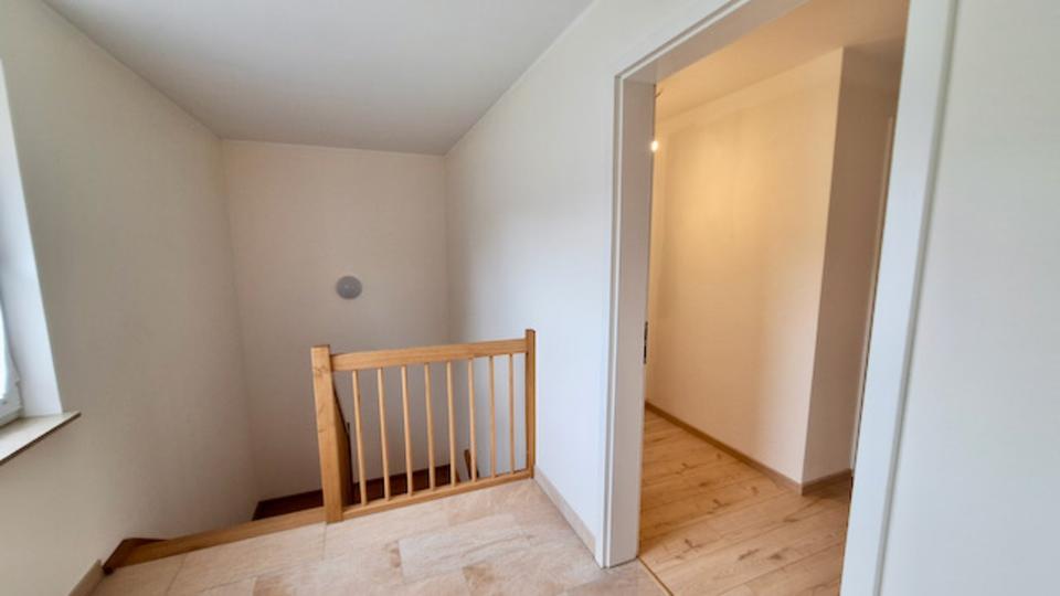 Etagenwohnung Windeck - 3 Zimmer, 86 m&sup2;, 850&euro; | Angebot:24818721