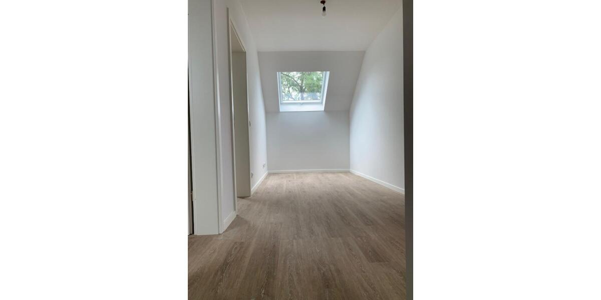 Doppelhaushälfte Rommerskirchen - 6 Zimmer, 140 m&sup2;, 1.700&euro; | Angebot:25274628