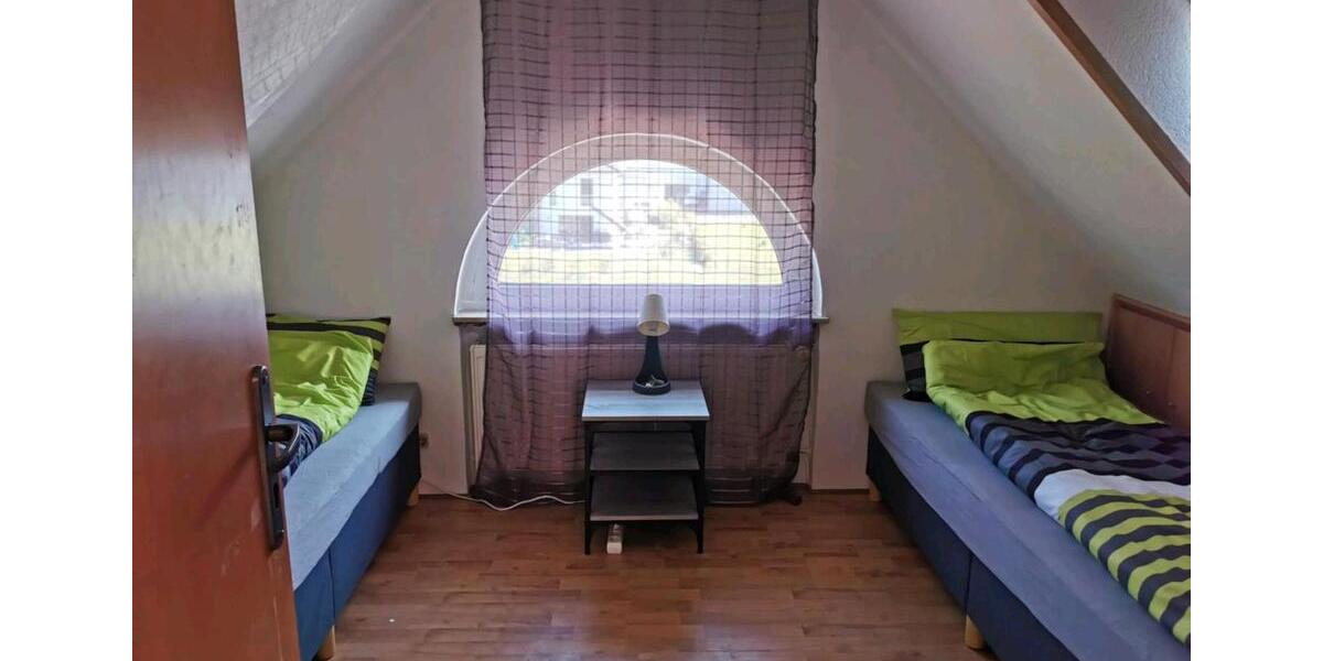 Wohnen auf Zeit Bad Oeynhausen - 5 Zimmer, 15 m&sup2;, 500&euro; | Angebot:26337032