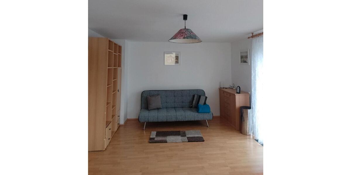 Wohnen auf Zeit Spaichingen - 3 Zimmer, 98 m&sup2;, 1.300&euro; | Angebot:26123165