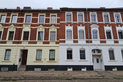 Wohnen auf Zeit Dessau-Roßlau Dessau - 5 Zimmer, 50 m&sup2;, 350&euro; | Angebot:24818864