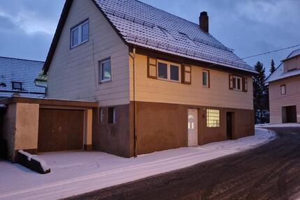 Haus Buchen (Odenwald) - 8 Zimmer, 155 m&sup2;, 1.200&euro; | Angebot:25824301