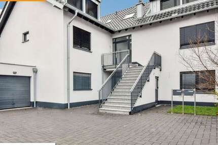 Wohnung zum Mieten in Pulheim 2.350 € 224 m² 6 zimmer