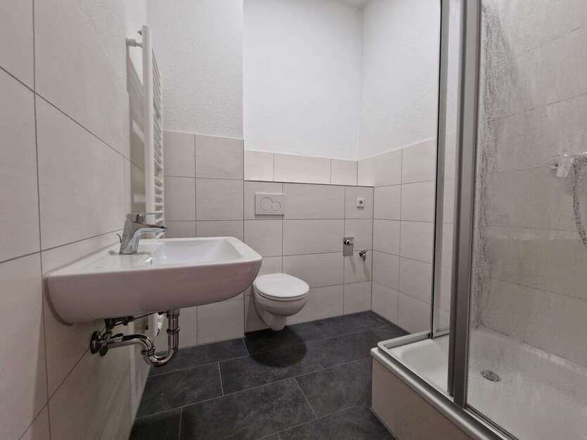 Wohnung zum Mieten in Döbeln 342 € 56.86 m²