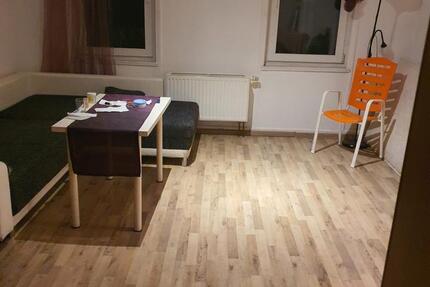 WG-Zimmer in gepflegter 3er-WG in Ludwigsburg – ab sofort frei zimmer