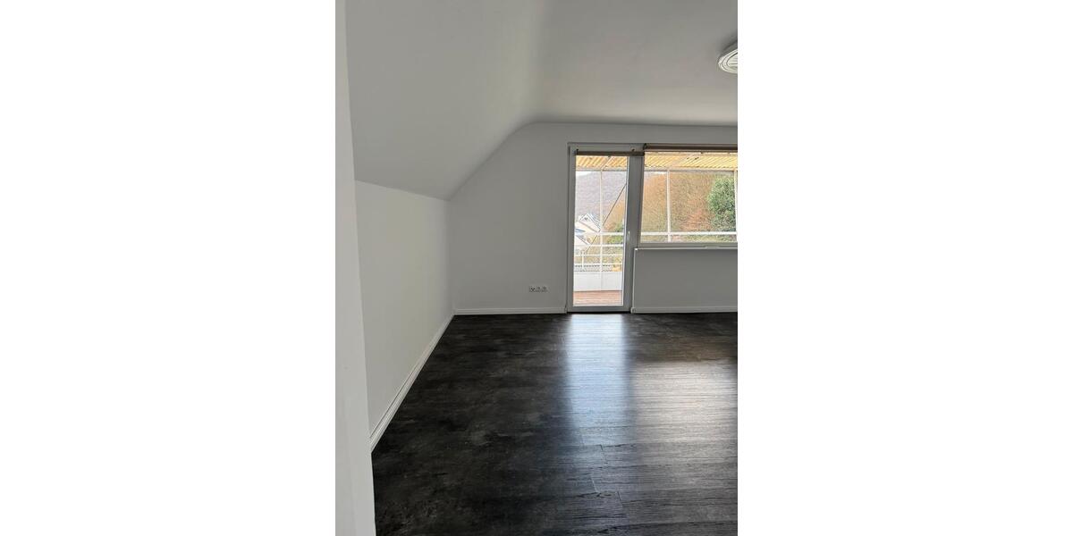 Dachgeschoßwohnung Bad Ems - 2 Zimmer, 45 m&sup2;, 450&euro; | Angebot:25286726