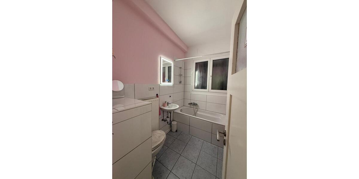 Etagenwohnung Stuttgart Stuttgart-West - 2 Zimmer, 65 m&sup2;, 1.130&euro; | Angebot:26548680