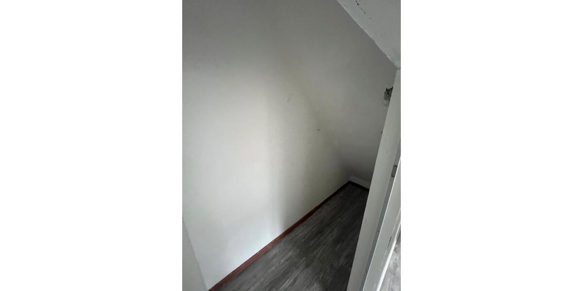 Haus zu Vermieten 3 ZKB Zentral LU ab Sofort zu Vermieten 3 zimmer