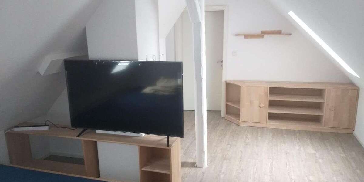 Etagenwohnung Straßdorf Straßdorf - 5 Zimmer, 12 m&sup2;, 340&euro; | Angebot:26821328