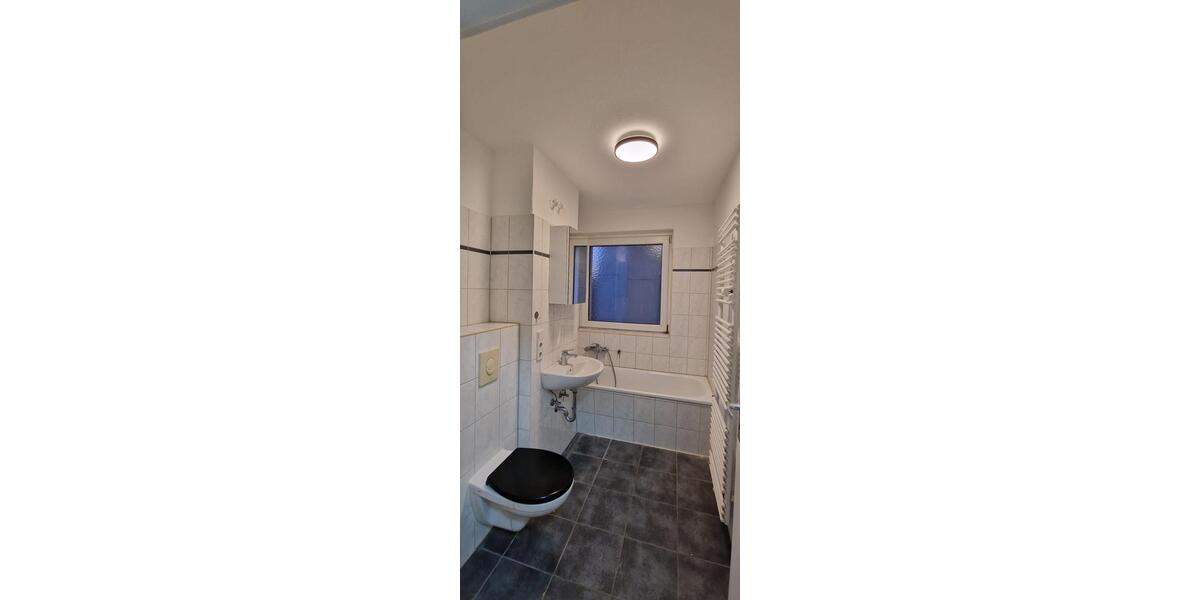 Etagenwohnung Wiesbaden Mainz-Amöneburg - 2 Zimmer, 56 m&sup2;, 850&euro; | Angebot:26088843