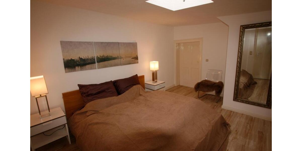 Dachgeschoßwohnung Berlin Pankow - 2.5 Zimmer, 74 m&sup2;, 1.750&euro; | Angebot:25238670