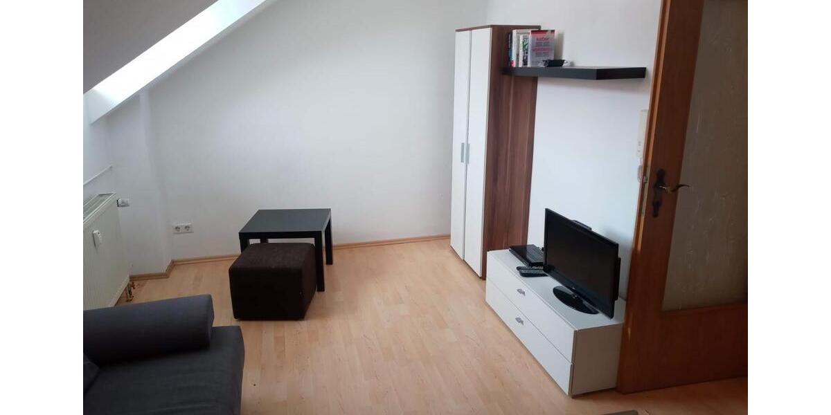 Dachgeschoßwohnung Bad Griesbach im Rottal - 1 Zimmer, 22 m&sup2;, 275&euro; | Angebot:26420385