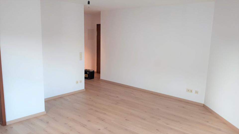 Hochparterre Schwieberdingen - 1 Zimmer, 40 m&sup2;, 600&euro; | Angebot:26582436