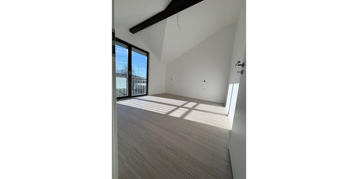 Einfamilienhaus Wunsiedel - 5 Zimmer, 155 m&sup2;, 1.550&euro; | Angebot:24478086