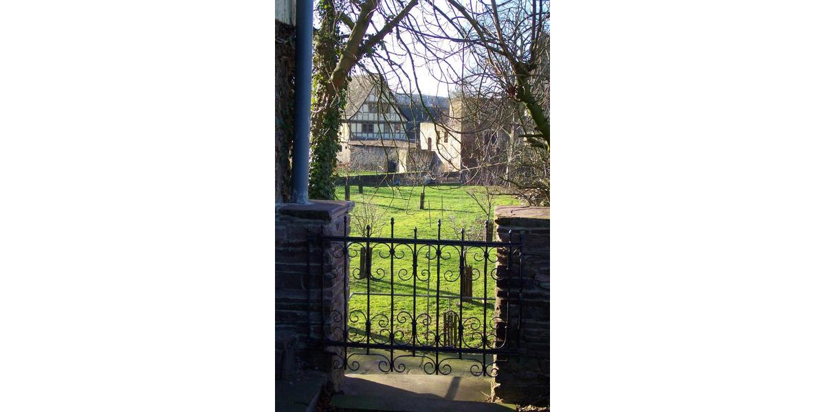 Wohnen auf Zeit Trendelburg - 3.5 Zimmer, 100 m&sup2;, 220&euro; | Angebot:25830747