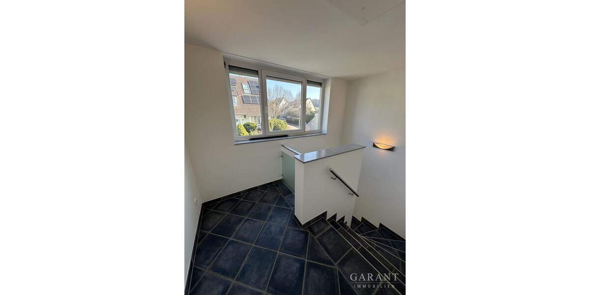 Einfamilienhaus Heilbronn Kernstadt - 6 Zimmer, 245 m&sup2;, 3.200&euro; | Angebot:25682750