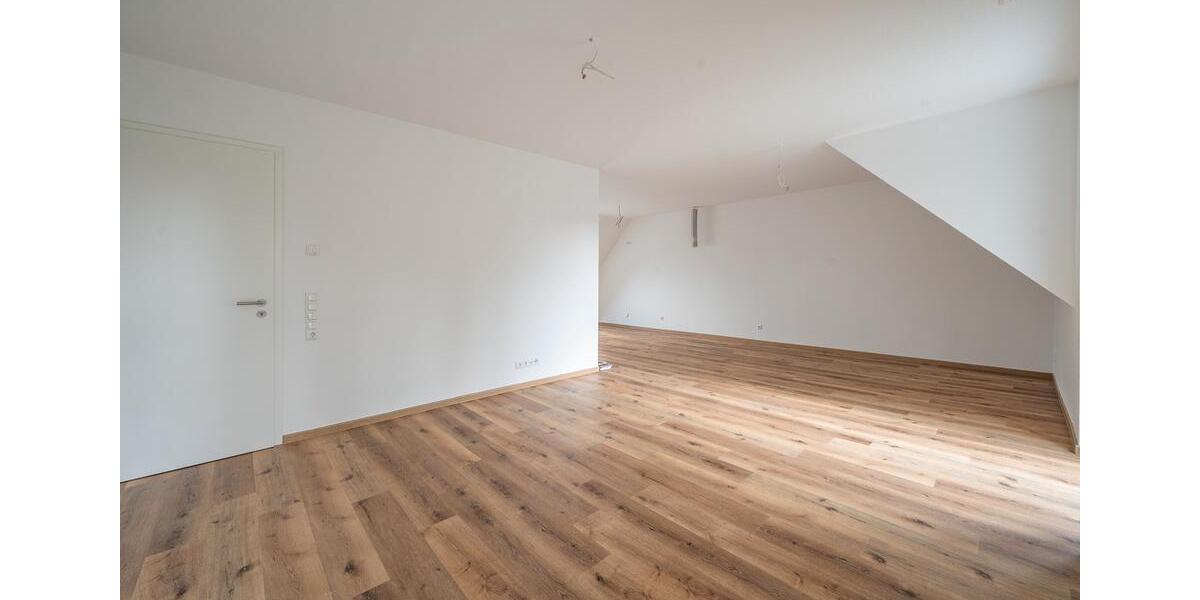 Etagenwohnung Geilenkirchen - 3 Zimmer, 110 m&sup2;, 1.100&euro; | Angebot:26338405