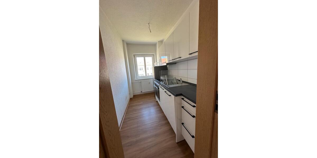 Etagenwohnung Böhlen - 4 Zimmer, 59 m&sup2;, 472&euro; | Angebot:26181873