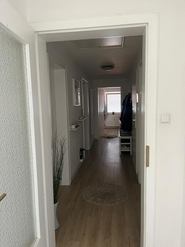 komplett neu renovierte 4 Zimmer DG-Wohnung in Sontra Innenstadt