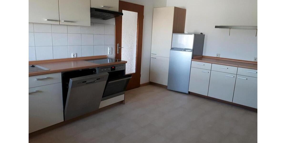Etagenwohnung Barwedel - 3 Zimmer, 82 m&sup2;, 680&euro; | Angebot:26217279
