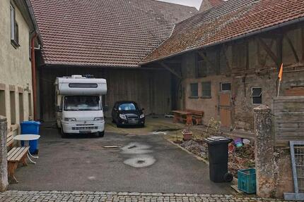Wohnung Weikersheim - 6 Zimmer, 217 m&sup2;, 980&euro; | Angebot:26697085