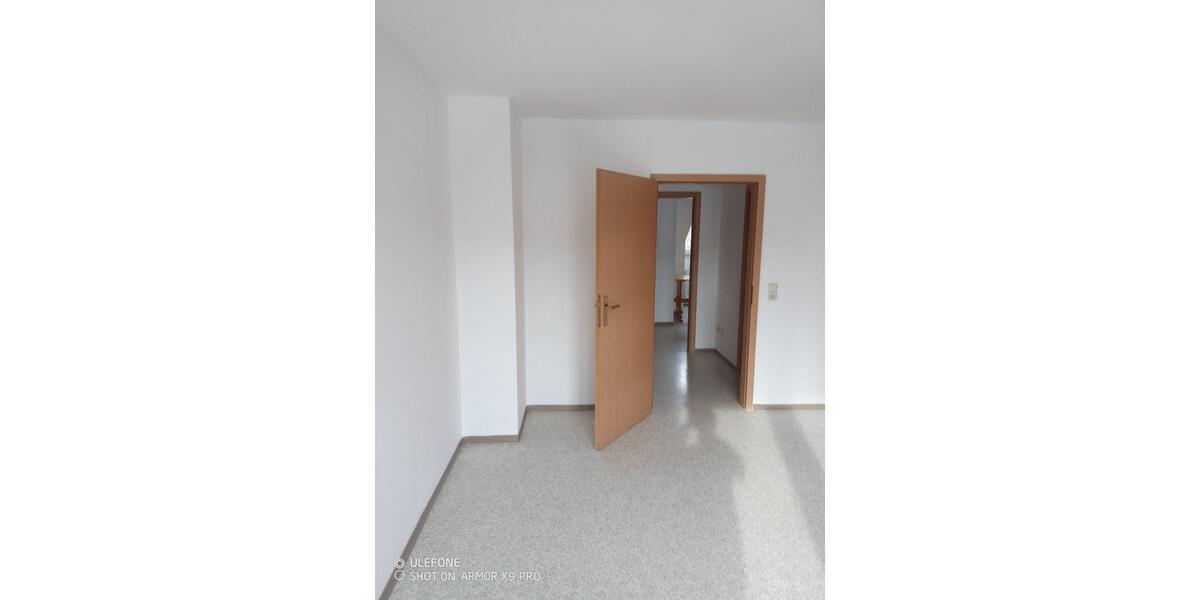Dachgeschoßwohnung Wunsiedel - 1 Zimmer, 44 m&sup2;, 340&euro; | Angebot:25840258