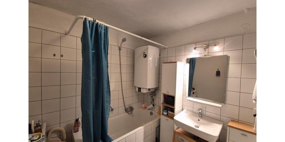Etagenwohnung Karlsruhe Hagsfeld - 3 Zimmer, 94 m&sup2;, 1.200&euro; | Angebot:26534645