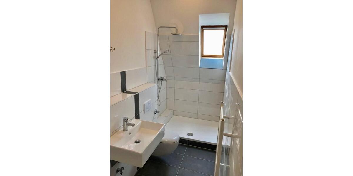 AK8 | 2-Zimmer-Wohnung im Dachgeschoss nahe Phoenix-See – 49 m² 2 zimmer