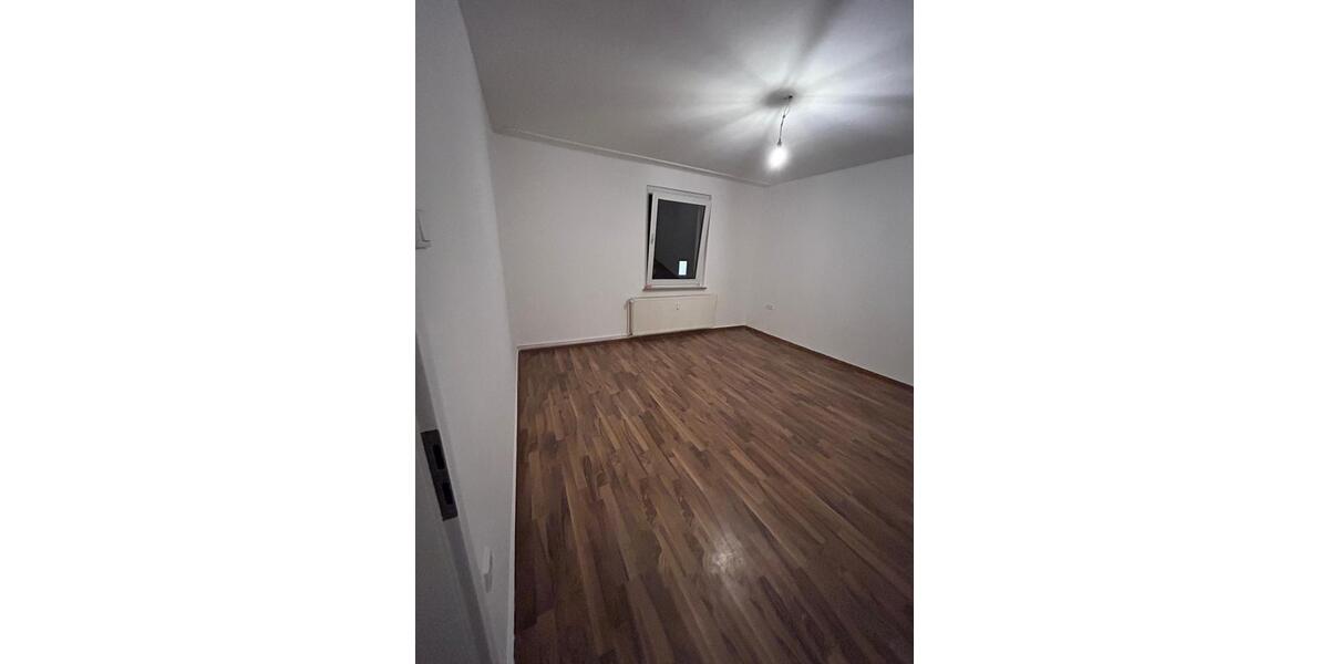 Etagenwohnung Bielefeld Mitte - 2 Zimmer, 65 m&sup2;, 650&euro; | Angebot:26675438