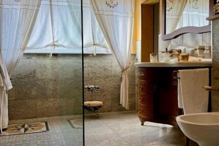 Wohnung Metzingen - 5 Zimmer, 152 m&sup2;, 1.750&euro; | Angebot:24142093