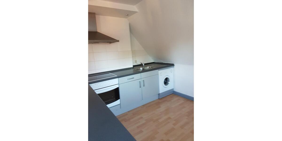 2 Zimmer Maisonettewohnung ca. 50qm inkl. Eckbadewanne und Theke 2 zimmer