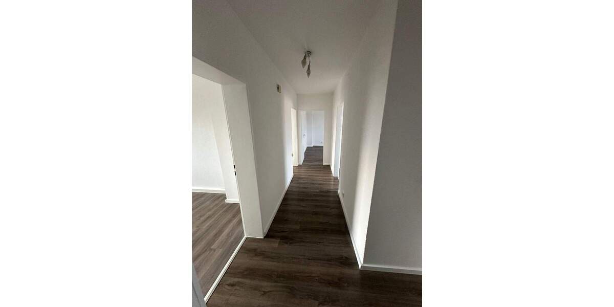 Etagenwohnung Waldsassen - 3 Zimmer, 75 m&sup2;, 525&euro; | Angebot:26273811