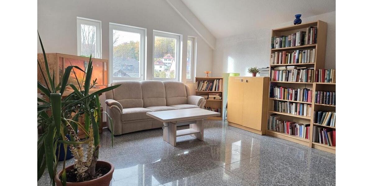 Etagenwohnung Gerstungen - 1.5 Zimmer, 31 m&sup2;, 350&euro; | Angebot:24525122