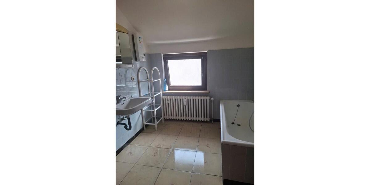 Wohnen auf Zeit Bendorf - 10 Zimmer, 100 m&sup2;, 15&euro; | Angebot:25935595