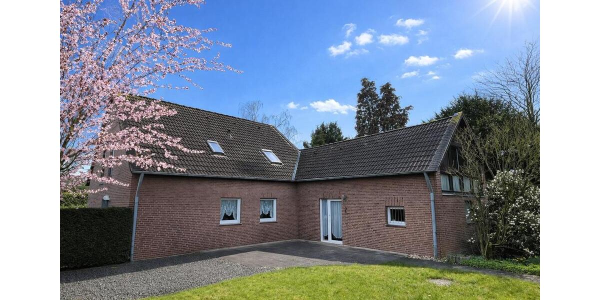 Einfamilienhaus Viersen Boisheim - 8 Zimmer, 190 m&sup2;, 2.200&euro; | Angebot:26692717