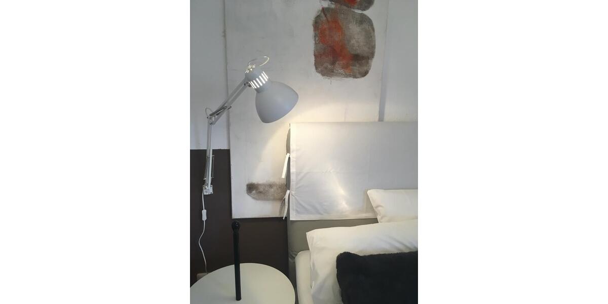 Wohnen auf Zeit Brüsewitz - 1 Zimmer, 27 m&sup2;, 590&euro; | Angebot:13685354