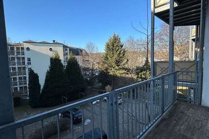 Wohnung zum Mieten in Chemnitz 350 € 66.1 m² 3 zimmer