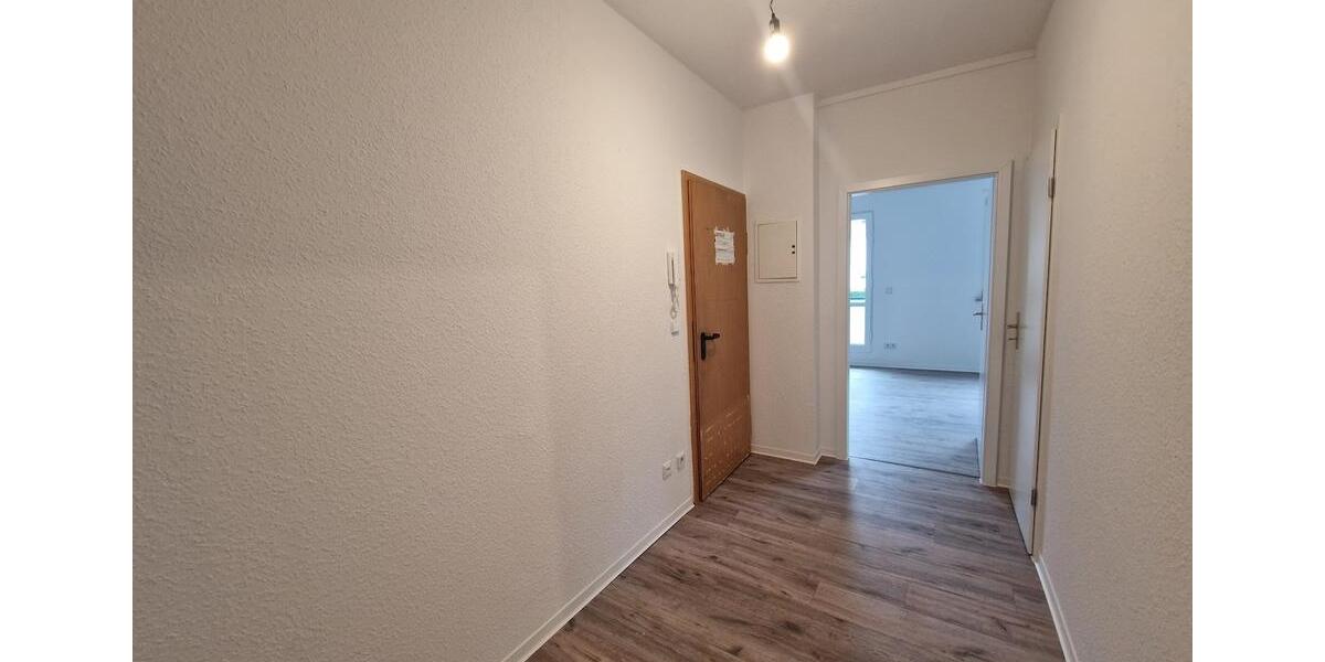 Etagenwohnung Dessau-Roßlau Brambach - 4 Zimmer, 65 m&sup2;, 389&euro; | Angebot:26549414