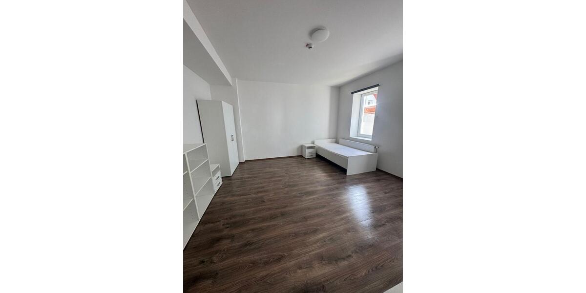 Etagenwohnung Villingen-Schwenningen Schwenningen - 1 Zimmer, 30 m&sup2;, 600&euro; | Angebot:26060002