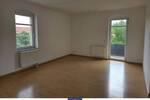 Heimelige 2-Zimmerwohnung mit Balkon, Tageslichtbad mit Wanne und herrlichem Blick!