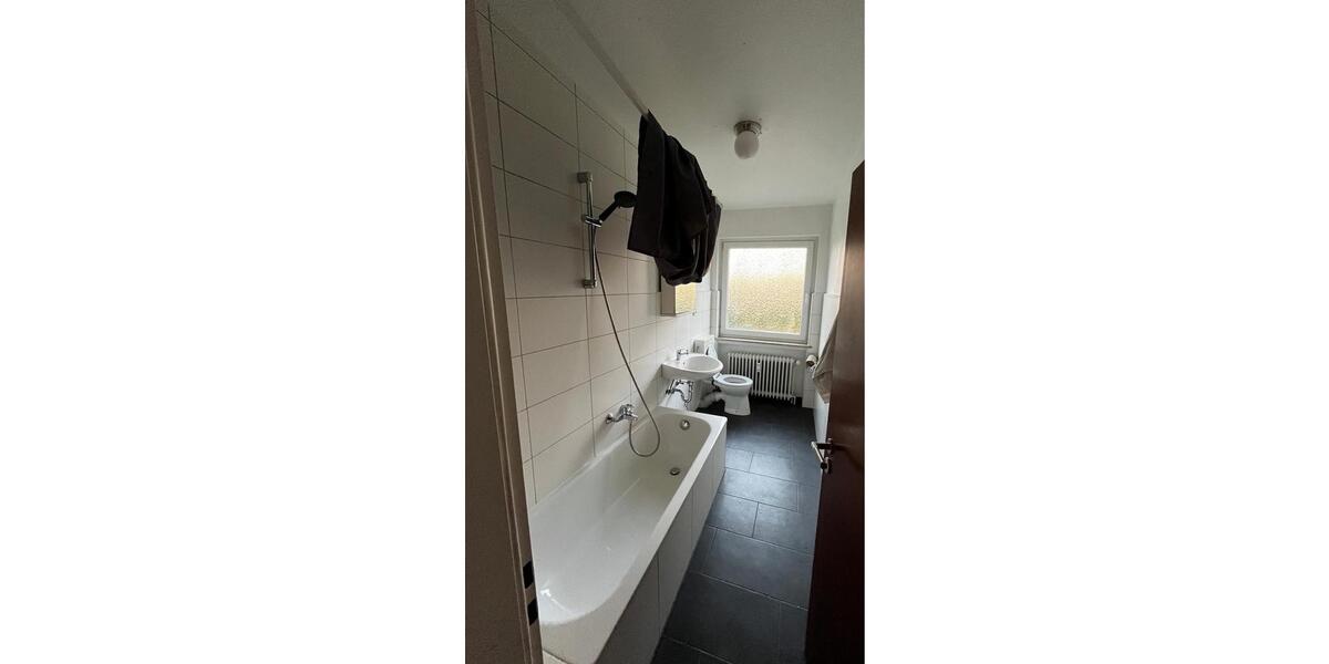 Hochparterre Wiefelstede - 3 Zimmer, 74 m&sup2;, 860&euro; | Angebot:26478980
