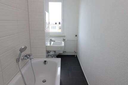 Wohnung Freiberg Freiberg West - 2 Zimmer, 47 m&sup2;, 329&euro; | Angebot:27071717