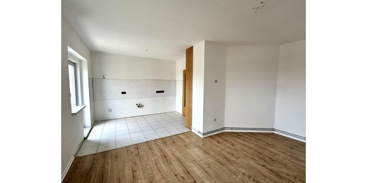 Etagenwohnung Schöningen - 2 Zimmer, 82 m&sup2;, 490&euro; | Angebot:23536150