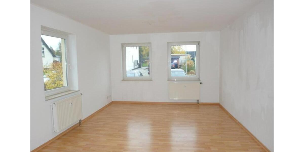 Erdgeschoßwohnung Königsbrück - 3 Zimmer, 77 m&sup2;, 719&euro; | Angebot:25958966