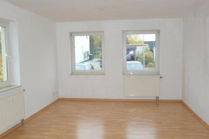 Wohnung Königsbrück - 3 Zimmer, 77 m&sup2;, 719&euro; | Angebot:25958966